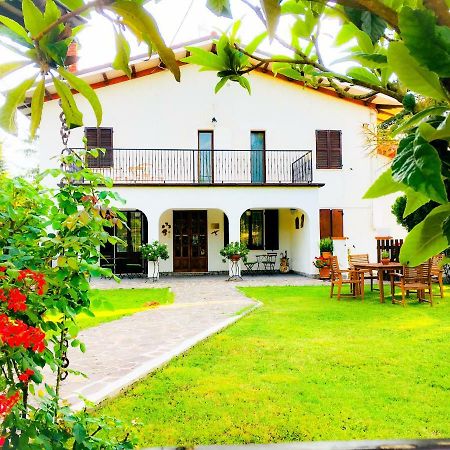 B&B Villa Incrocca Cerreto dʼEsi Exterior foto